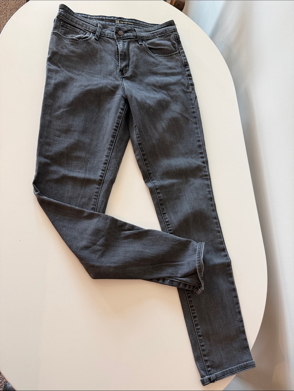 Levi’s high rise skinny dark grey stretch jeans